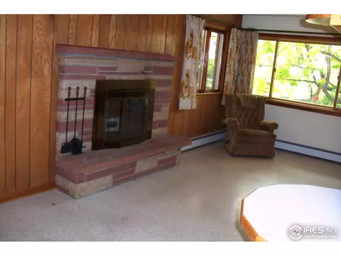 57 Cornell Dr, Longmont, CO 80503 photo 3