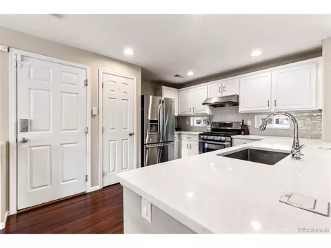 9158 E 23rd Ave, Denver, CO 80238 photo 16
