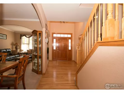 2047 Summitview Dr, Longmont, CO 80504 photo 3