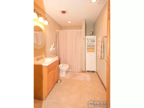 2047 Summitview Dr, Longmont, CO 80504 photo 21