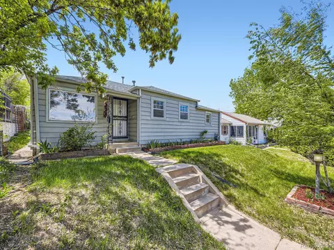835 Knox Ct, Denver, CO 80204