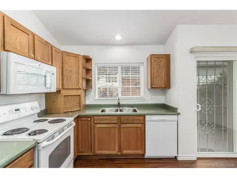18169 E Cornell Pl, Aurora, CO 80013 photo 5