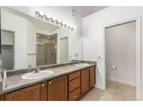 18169 E Cornell Pl, Aurora, CO 80013 photo 12