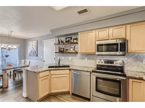 21452 E 47th Ave, Denver, CO 80249 photo 8