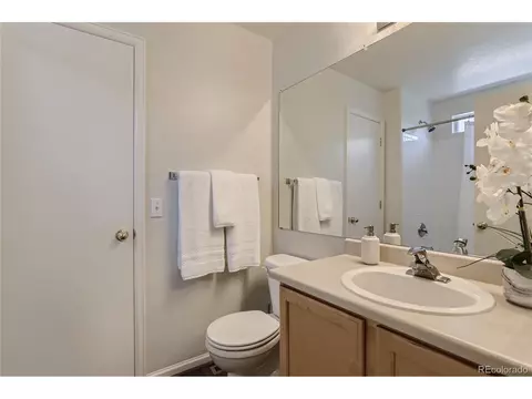 21452 E 47th Ave, Denver, CO 80249 photo 17