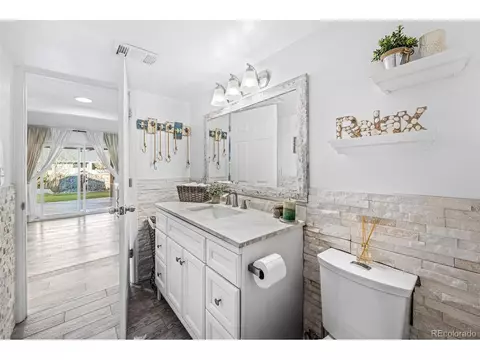 4076 S Reading Way, Denver, CO 80237 photo 11