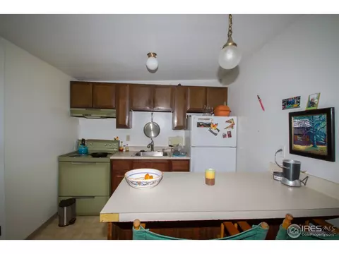 645 Pearl St, Boulder, CO 80302 photo 7