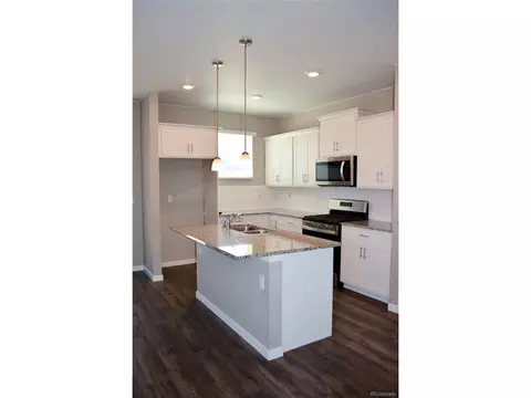 21795 E 8th Ave, Aurora, CO 80018 photo 5