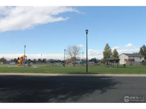 112 Walnut Dr, Frederick, CO 80530 photo 6