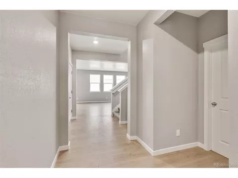 7482 E 158th Ave, Thornton, CO 80602 photo 2