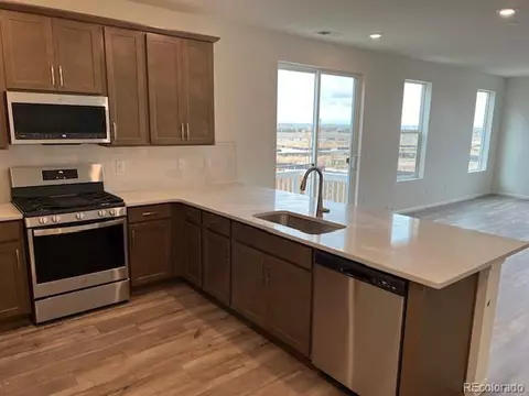 13498 E 111th Ave, Commerce City, CO 80022 photo 2