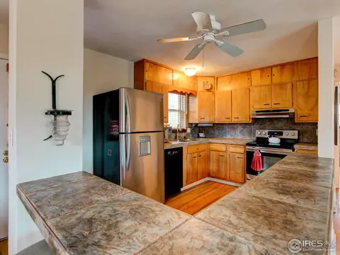 655 Gillaspie Dr, Boulder, CO 80305 photo 6