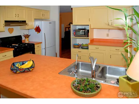 2868 Loma Pl, Boulder, CO 80301 photo 4