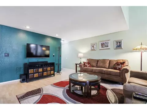 11134 E Linvale Dr, Aurora, CO 80014 photo 4