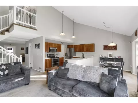 21256 E Aberdeen Dr, Centennial, CO 80015 photo 9