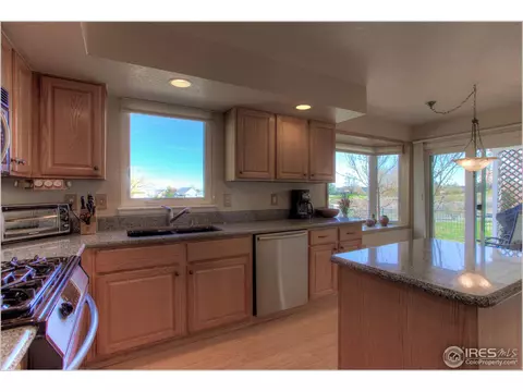 6640 Moss Ct, Arvada, CO 80007 photo 9
