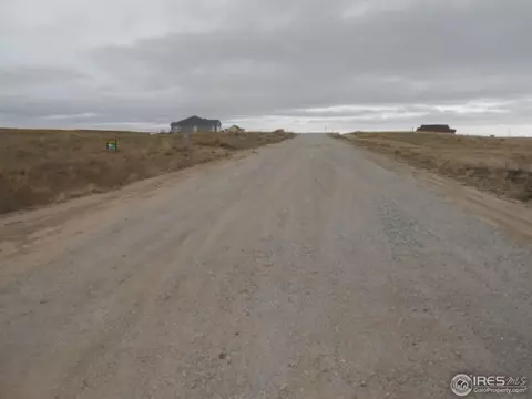 7792 Road P3, Wiggins, CO 80654 photo 2