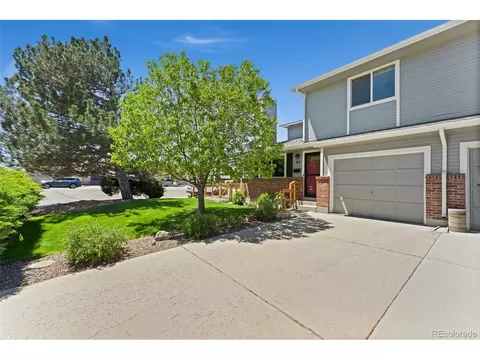 411 S Cody Ct, Lakewood, CO 80226
