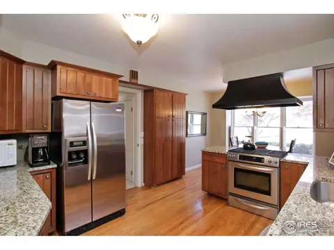 4542 Old Post Rd, Boulder, CO 80301 photo 4