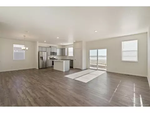 45844 Red Tail Dr, Bennett, CO 80102 photo 6