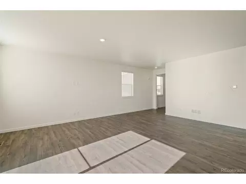 45844 Red Tail Dr, Bennett, CO 80102 photo 7