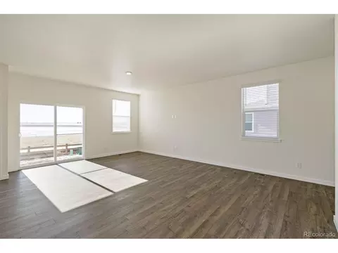 45844 Red Tail Dr, Bennett, CO 80102 photo 8