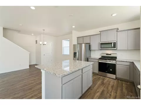 45844 Red Tail Dr, Bennett, CO 80102 photo 14