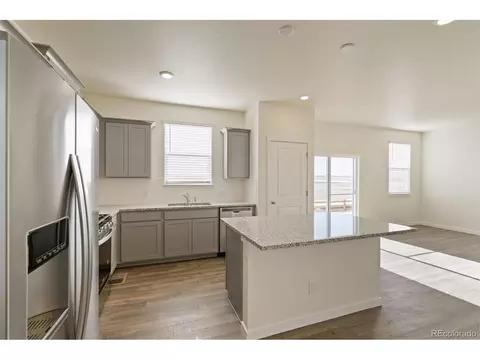 45844 Red Tail Dr, Bennett, CO 80102 photo 10