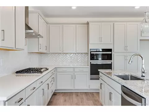 24563 E 34th Ave, Aurora, CO 80019 photo 25