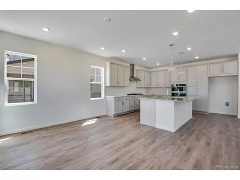24563 E 34th Ave, Aurora, CO 80019 photo 28