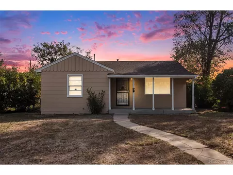 1224 Macon St, Aurora, CO 80010