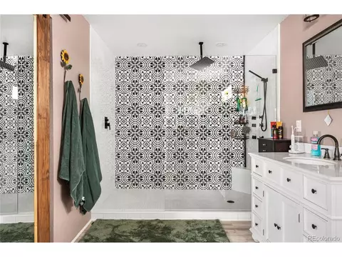 Bath - 17020 Easter Ave, Foxfield, CO 80016 photo 1 of 3