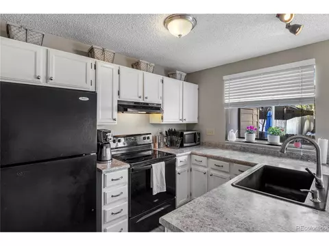 17365 E Rice Cir #E, Aurora, CO 80015 photo 11