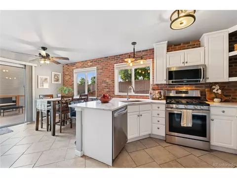561 James St, Highlands Ranch, CO 80126