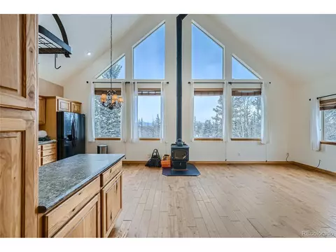 305 Cheyenne Rd, Jefferson, CO 80456