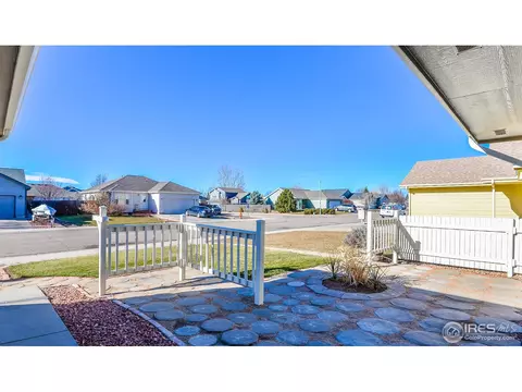 1109 Valley Dr, Windsor, CO 80550 photo 2