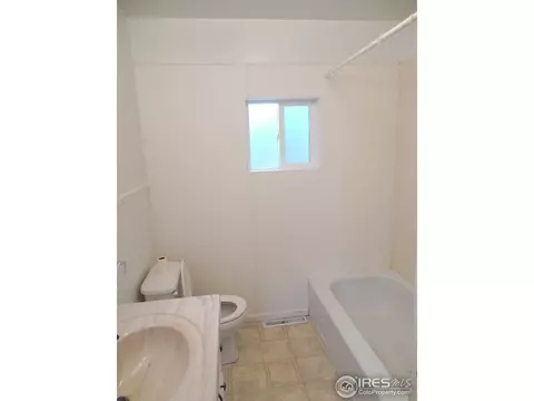 701 Eagle Ave, Akron, CO 80720 photo 9