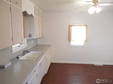 701 Eagle Ave, Akron, CO 80720 photo 5