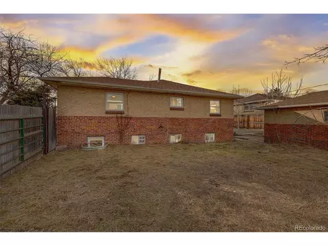 2905 E 26th Avenue Pkwy, Denver, CO 80205 photo 2