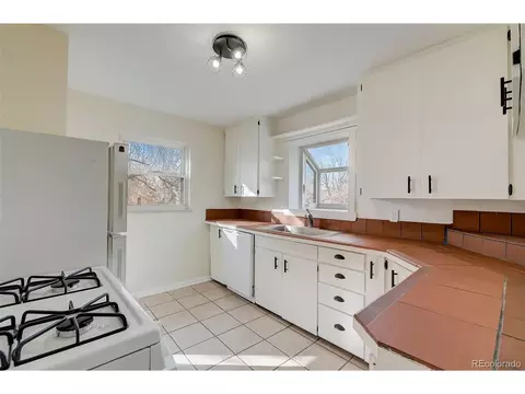 2905 E 26th Avenue Pkwy, Denver, CO 80205 photo 10