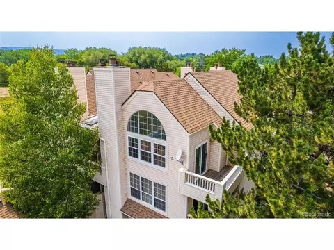 995 S Miller St #301, Lakewood, CO 80226
