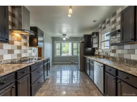 1345 Laredo St, Aurora, CO 80011 photo 11