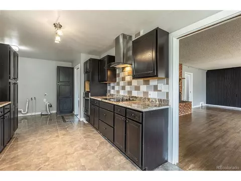 1345 Laredo St, Aurora, CO 80011 photo 10