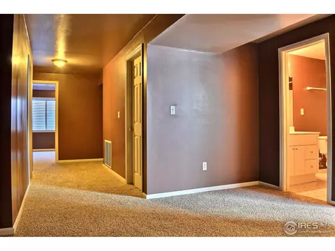 321 E Mountain Ash St, Milliken, CO 80543 photo 17