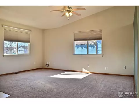 321 E Mountain Ash St, Milliken, CO 80543 photo 2