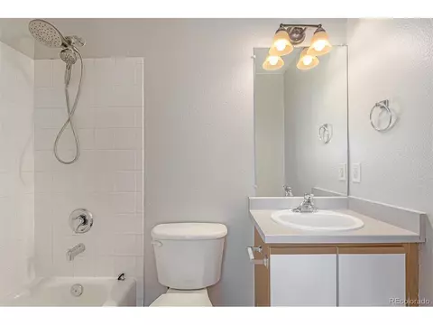 21592 E 47th Ave, Denver, CO 80249 photo 6