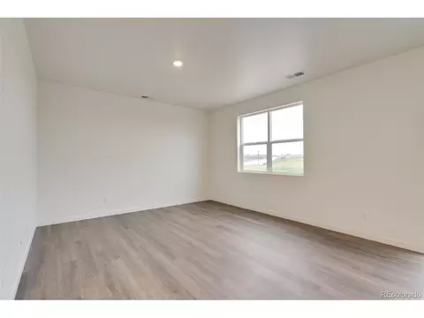 714 N Allium St, Watkins, CO 80137 photo 6