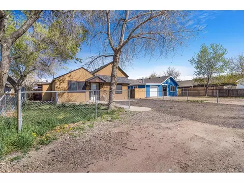 540 Hickory St, Hudson, CO 80642