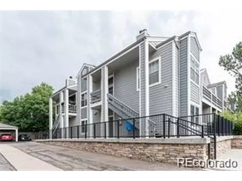 7400 Singing Hills Dr, Boulder, CO 80301 photo 2