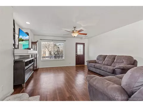 18952 E 53rd Ave, Denver, CO 80249 photo 4